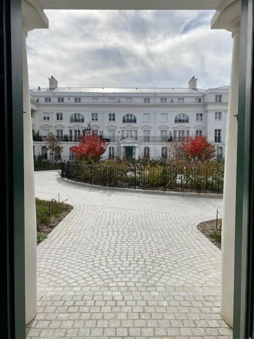 Suite Cartier Near Disneyland Paris Serris Exterior foto